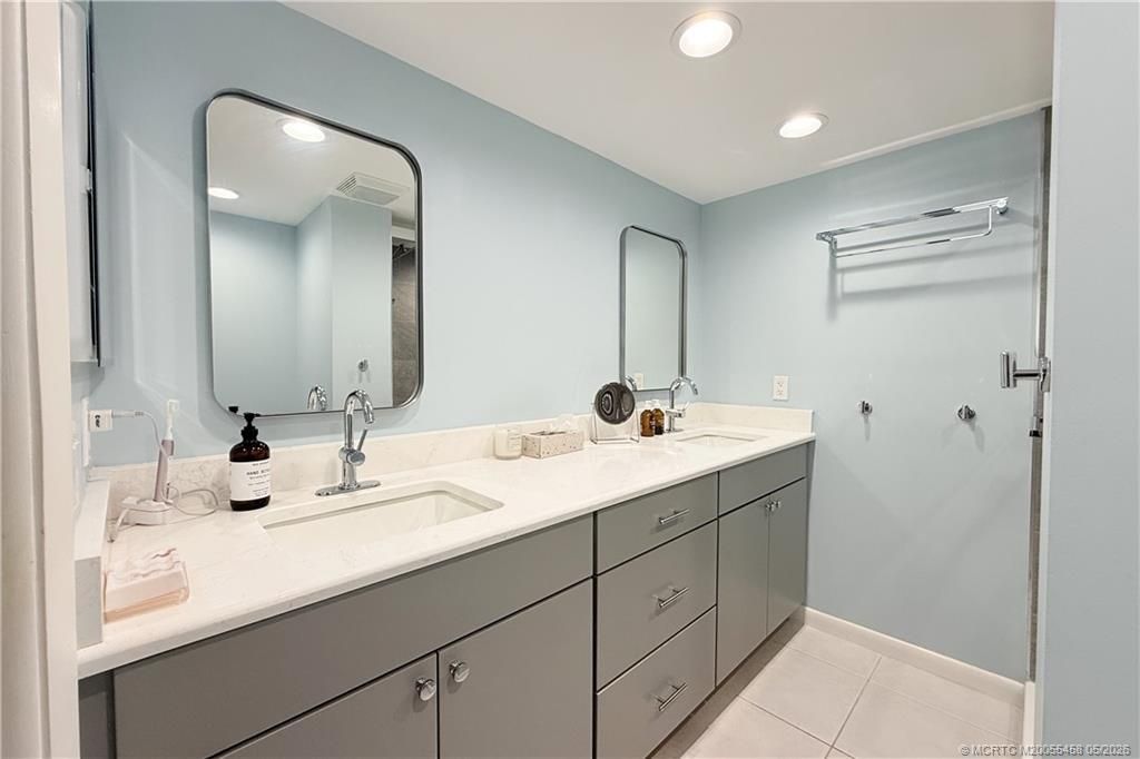 1950 SW Palm City Road, Unit 12305, Stuart, FL 34994 Photo