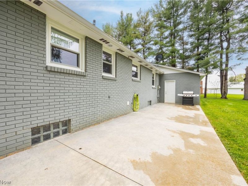 13095 Navarre Road SW, Beach City, OH 44608 Photo 25