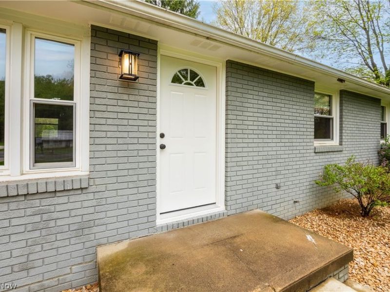 13095 Navarre Road SW, Beach City, OH 44608 Photo 5