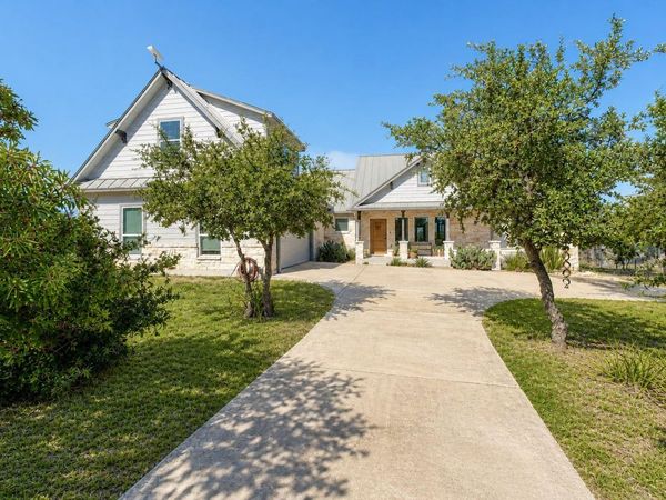 2121 Martin RD, Dripping Springs, TX 78620