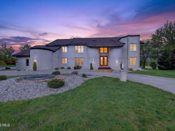 322 Dublin Lane, Bryan, OH 43506