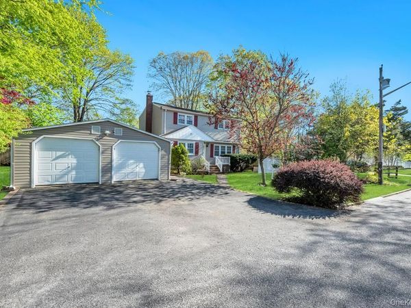 64 Spar Drive , Mastic Beach, NY 11951