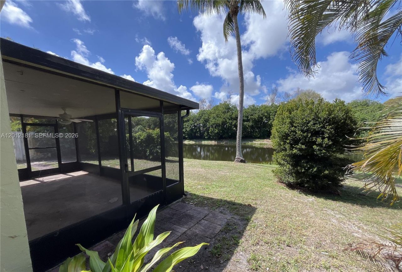 9 Beckley Pl , Boynton Beach, FL 33426 Photo