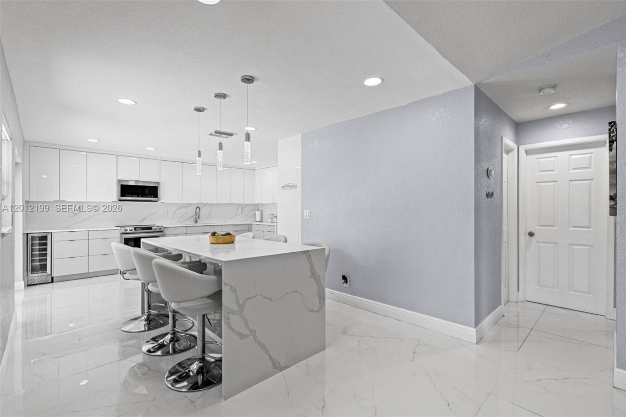 8210 SW 3 Court , North Lauderdale, FL 33068 Photo