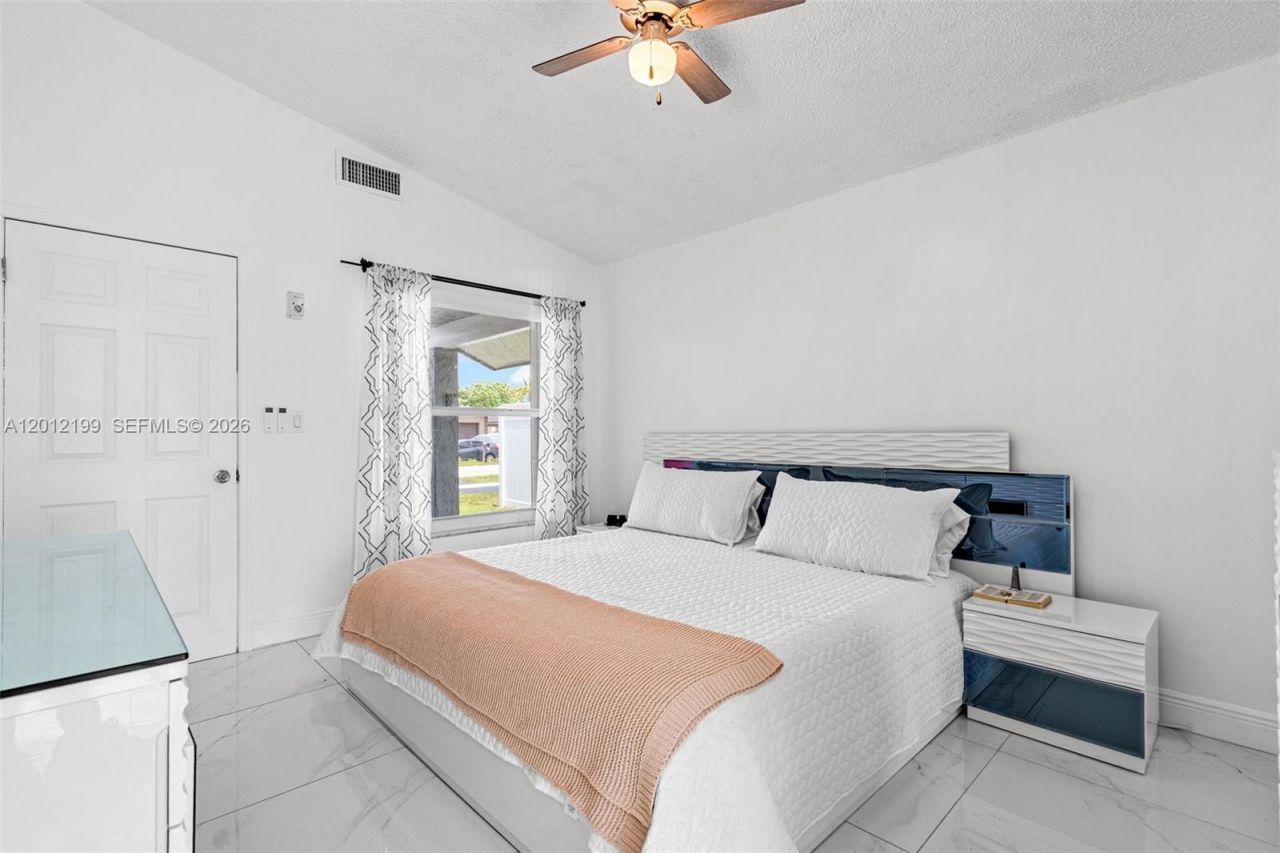 8210 SW 3 Court , North Lauderdale, FL 33068 Photo