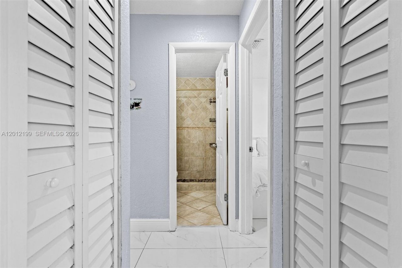 8210 SW 3 Court , North Lauderdale, FL 33068 Photo