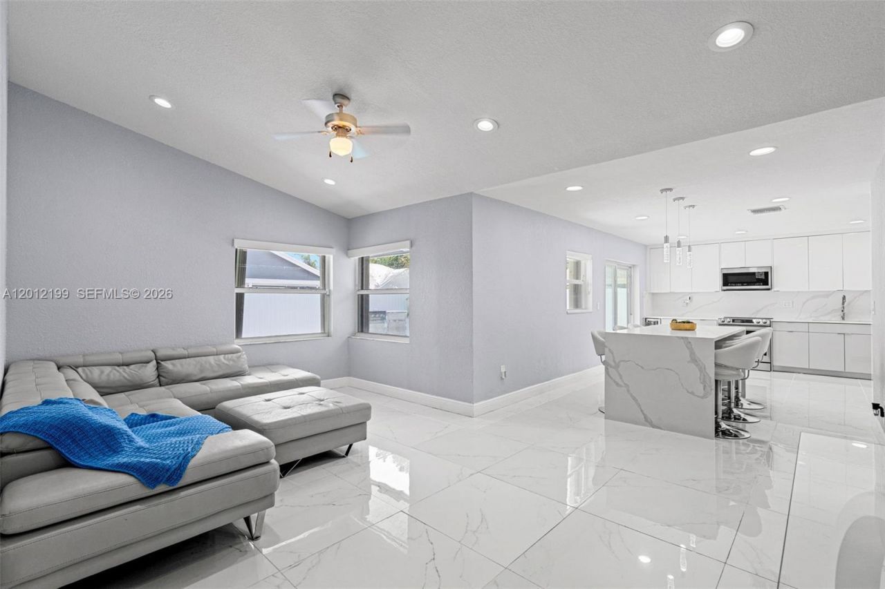 8210 SW 3 Court , North Lauderdale, FL 33068 Photo