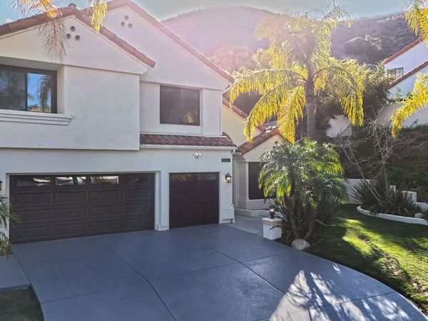 5566 Spring Hill Court, Westlake Village, CA 91362