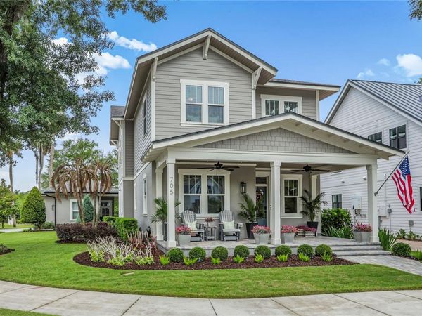 705 GARDEN WEST TERRACE , WINTER GARDEN, FL 34787