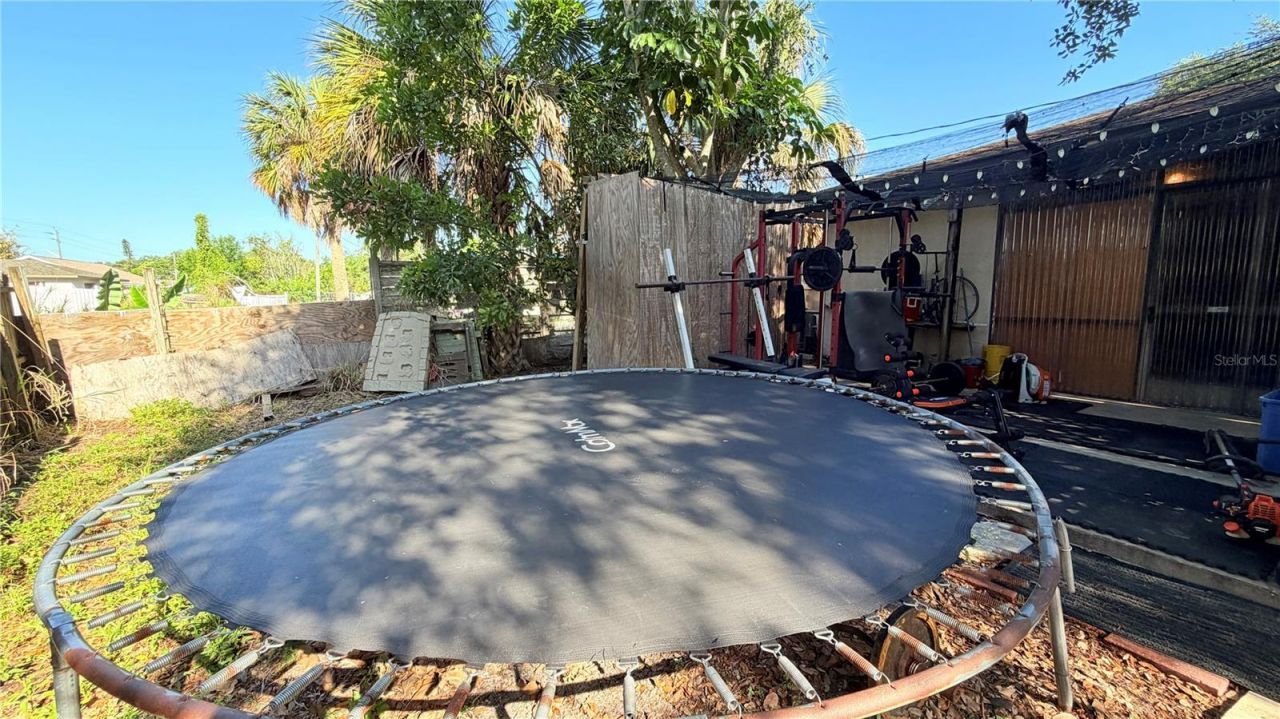 2710 46th Avenue Drive W, Bradenton, FL 34207 Photo