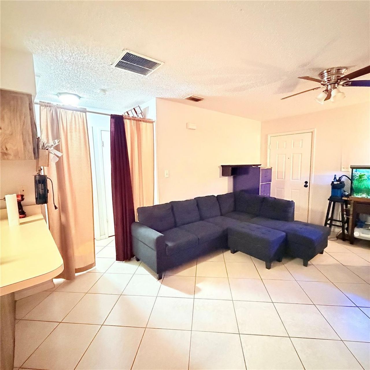 2710 46th Avenue Drive W, Bradenton, FL 34207 Photo