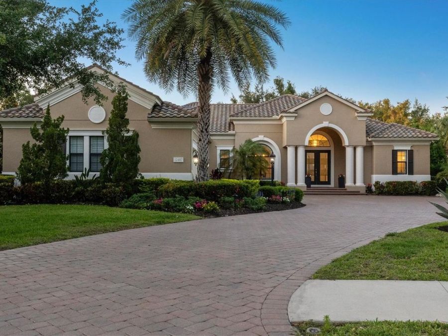 Property Image 100