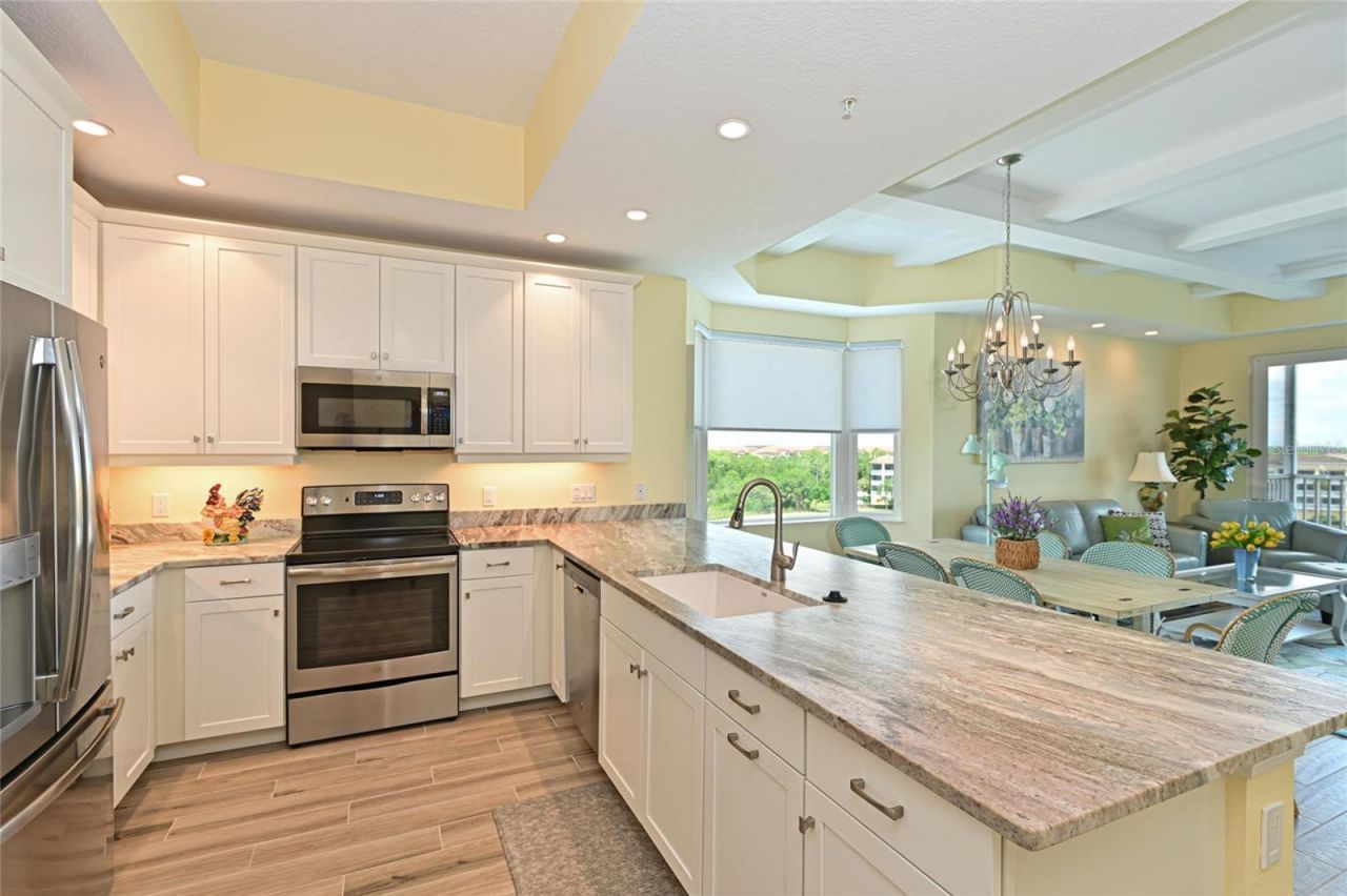 10520 Boardwalk Loop, Unit 601, Bradenton, FL 34202 Photo