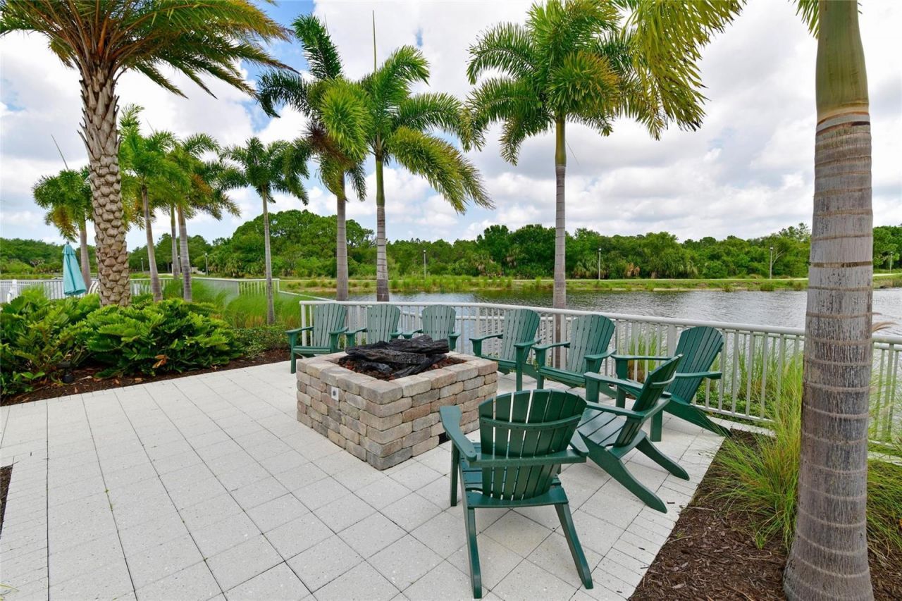 10520 Boardwalk Loop, Unit 601, Bradenton, FL 34202 Photo