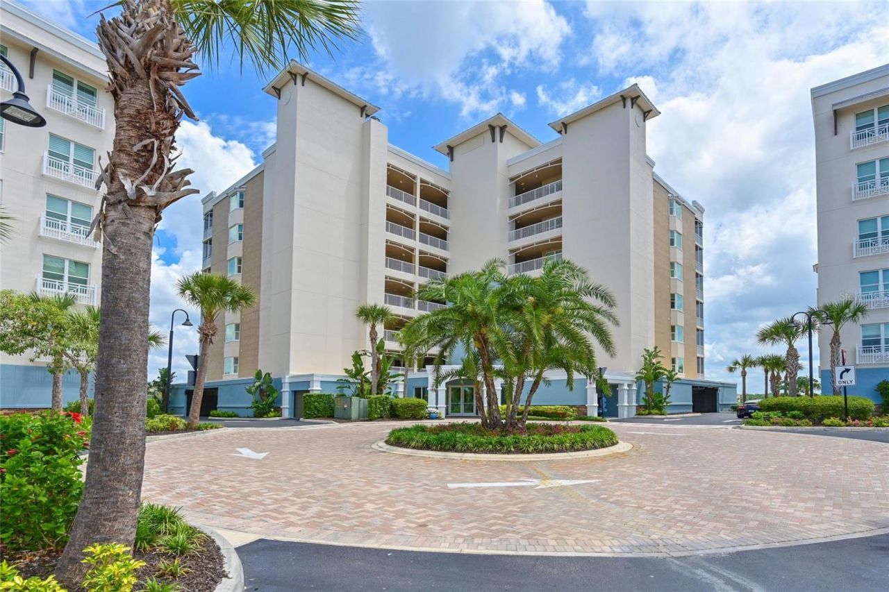 10520 Boardwalk Loop, Unit 601, Bradenton, FL 34202 Photo