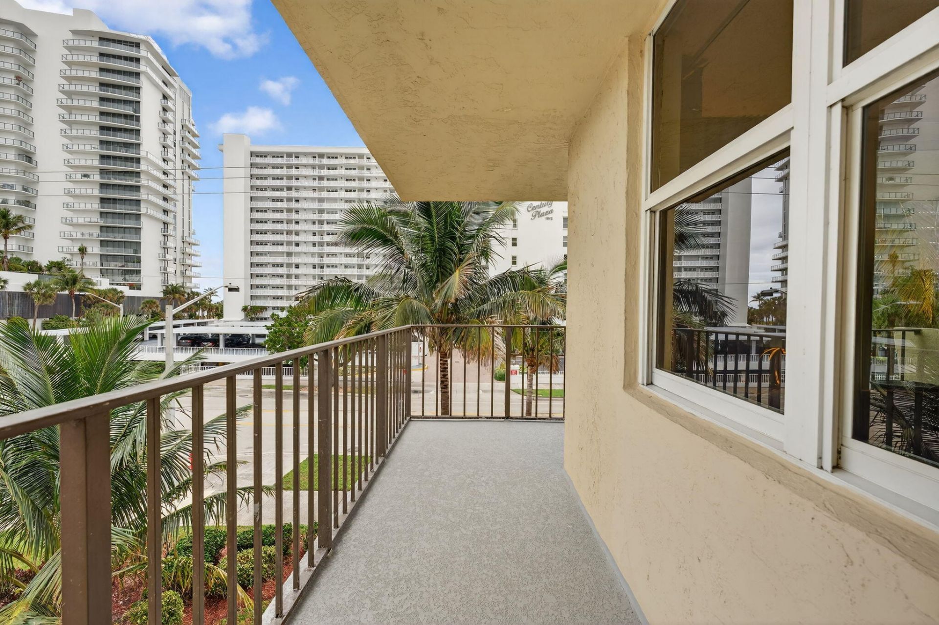 1009 N Ocean Boulevard, Unit 312, Pompano Beach, FL 33062 Photo
