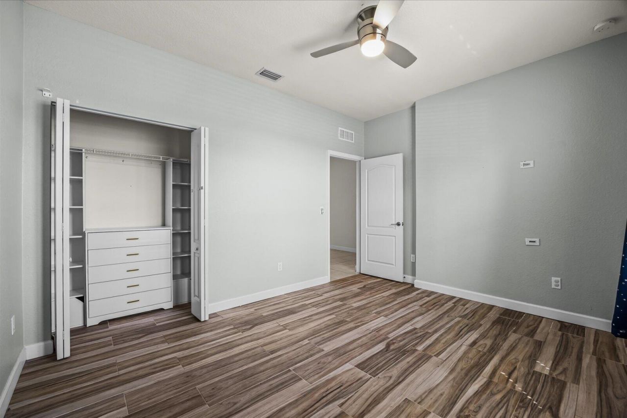 8095 NW Greenbank Circle, Port Saint Lucie, FL 34987 Photo