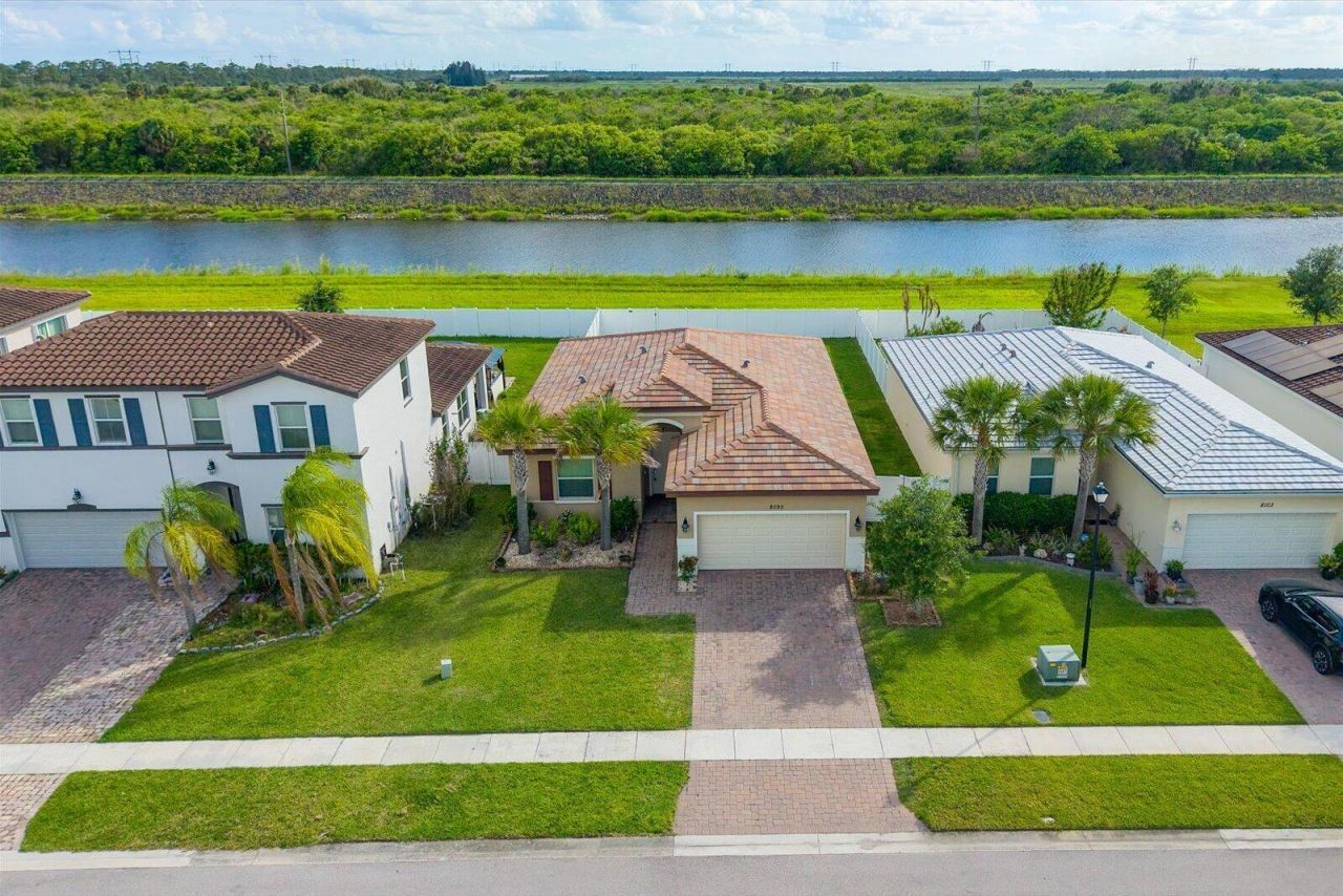 8095 NW Greenbank Circle, Port Saint Lucie, FL 34987 Photo