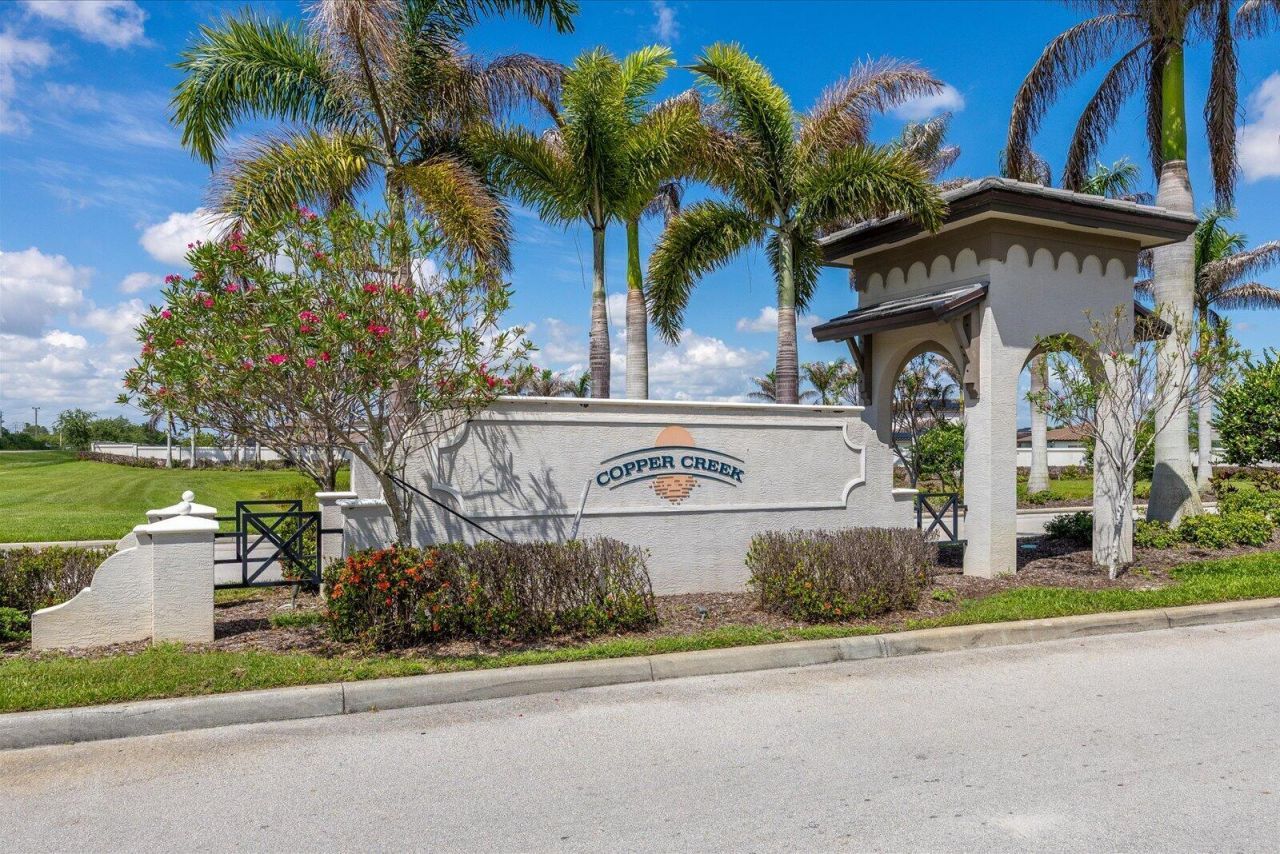 8095 NW Greenbank Circle, Port Saint Lucie, FL 34987 Photo