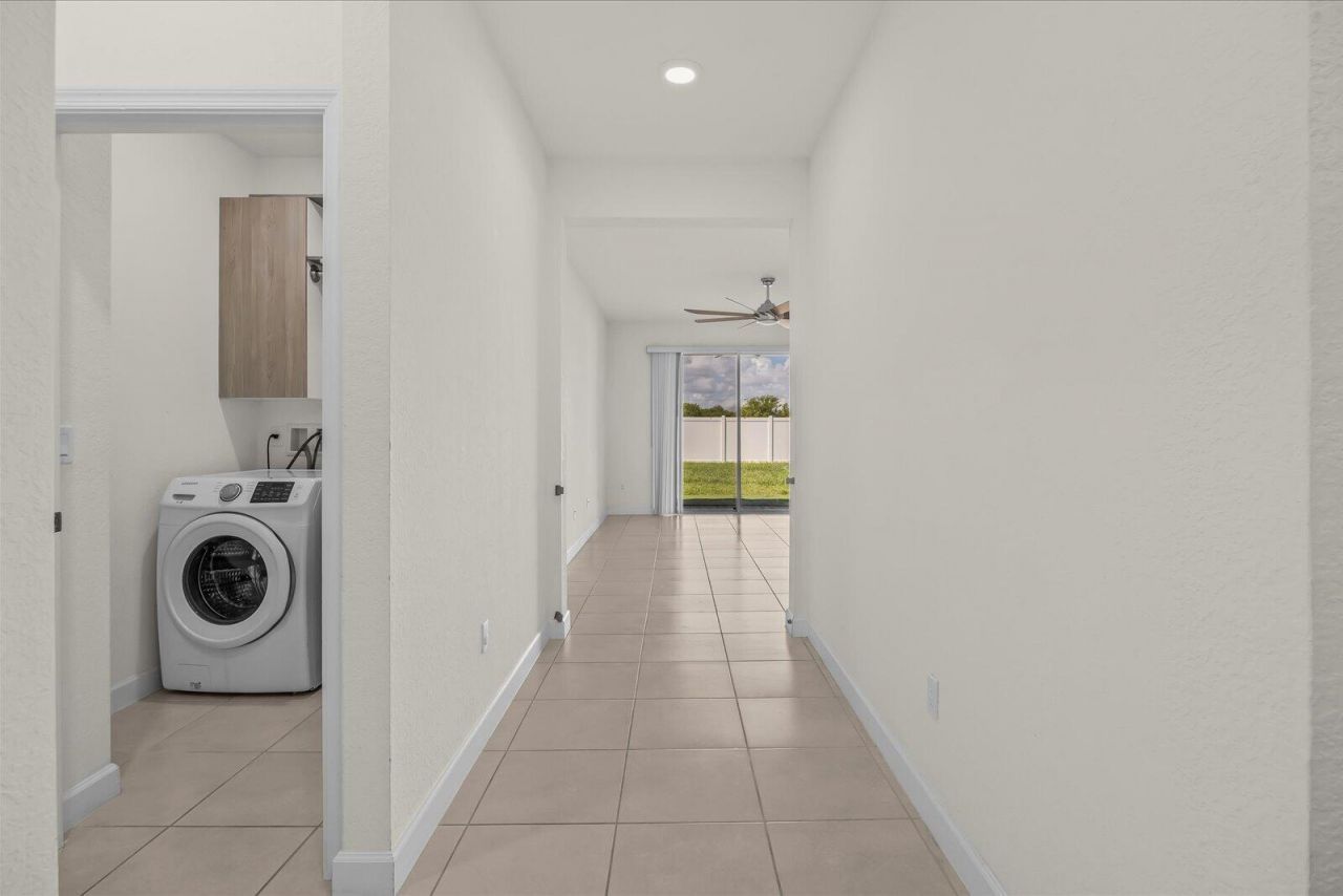 8095 NW Greenbank Circle, Port Saint Lucie, FL 34987 Photo