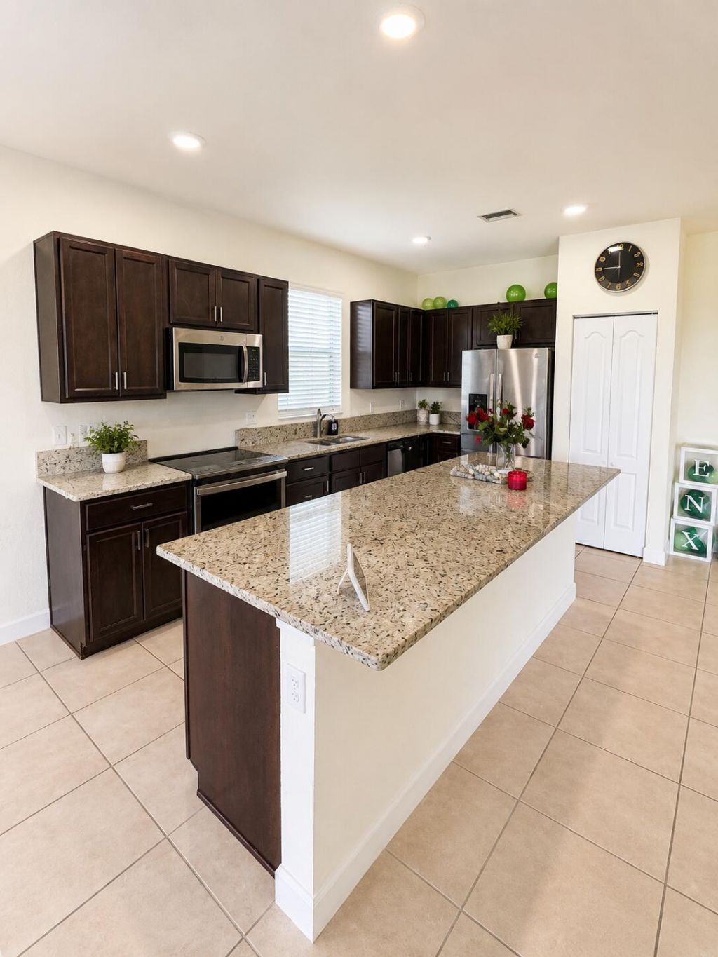 8095 NW Greenbank Circle, Port Saint Lucie, FL 34987 Photo