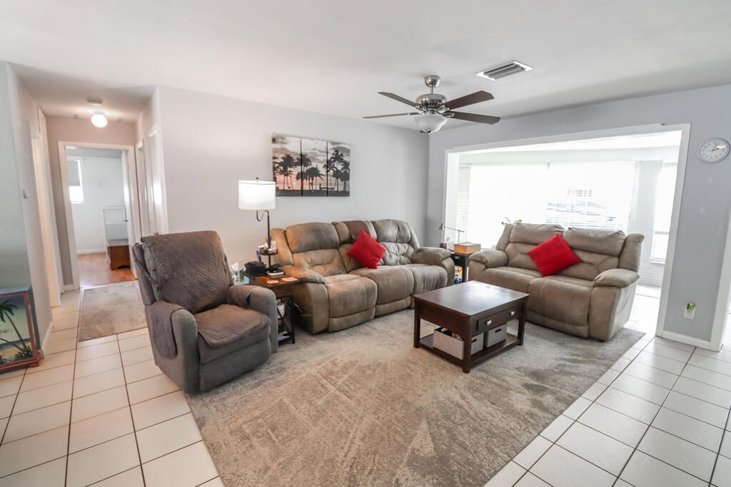 1009 SE 15th Street, Deerfield Beach, FL 33441 Photo