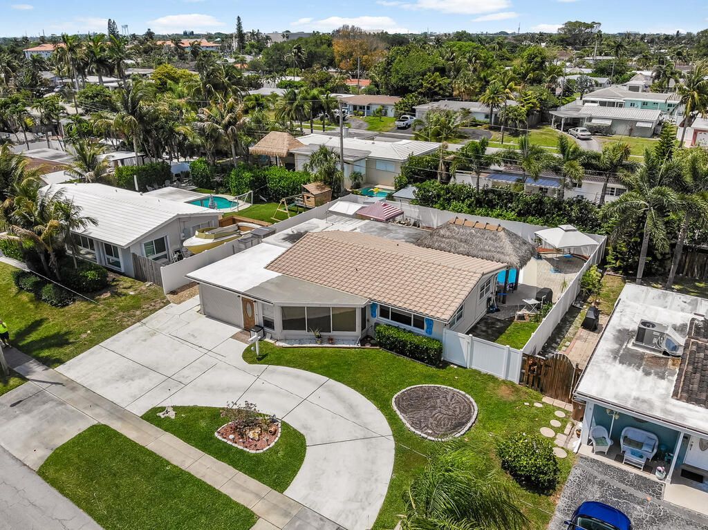 1009 SE 15th Street, Deerfield Beach, FL 33441 Photo