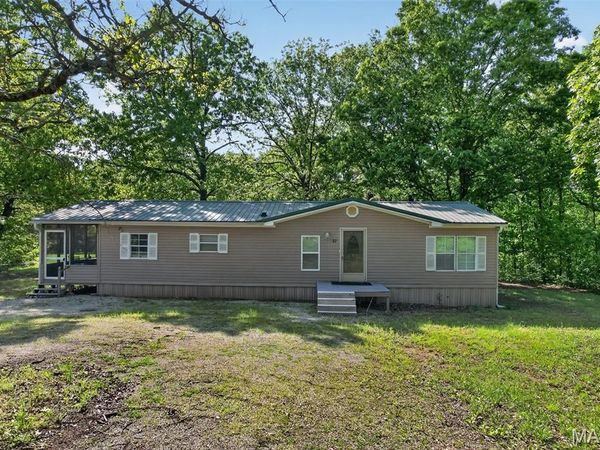 27 Whippoorwill Lane , Lebanon, MO 65536