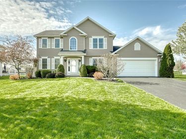 46 Middlesburough Park, North Chili, NY 14514
