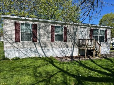 11860 Maplewood Drive, Wolcott, NY 14590