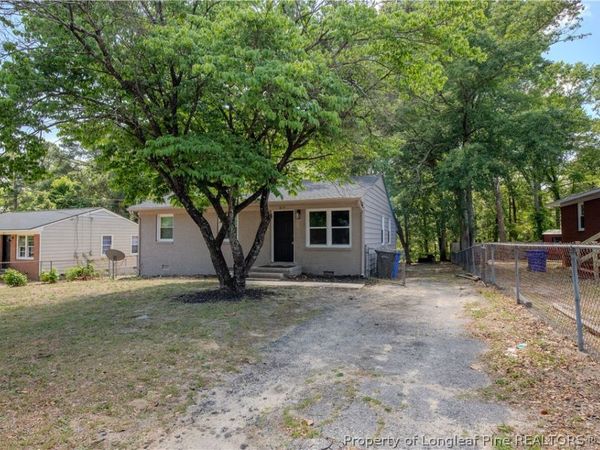 819 Isley Street, Fayetteville, NC 28305
