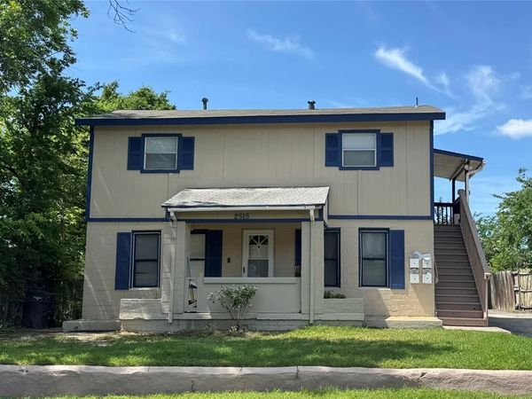 2515 24th Street , Fort Worth, TX 76106