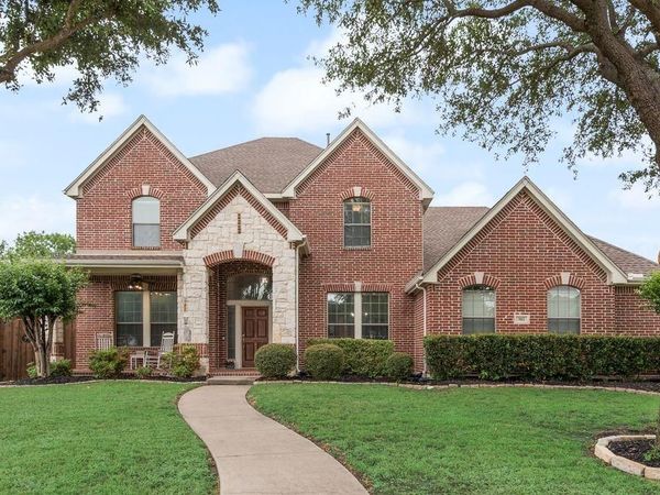 902 Nighthawk Drive, Murphy, TX 75094