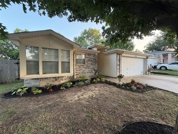 10225 Maverick Drive, Fort Worth, TX 76108