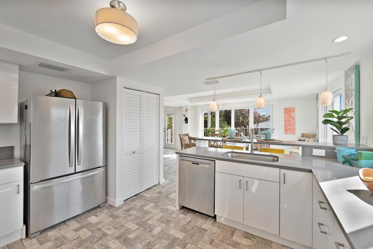 2499 Harbour Ln, Sanibel, FL 33957 Photo