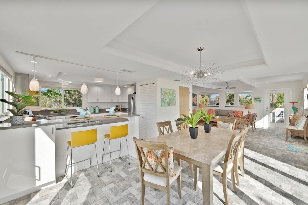2499 Harbour Ln, Sanibel, FL 33957 Photo