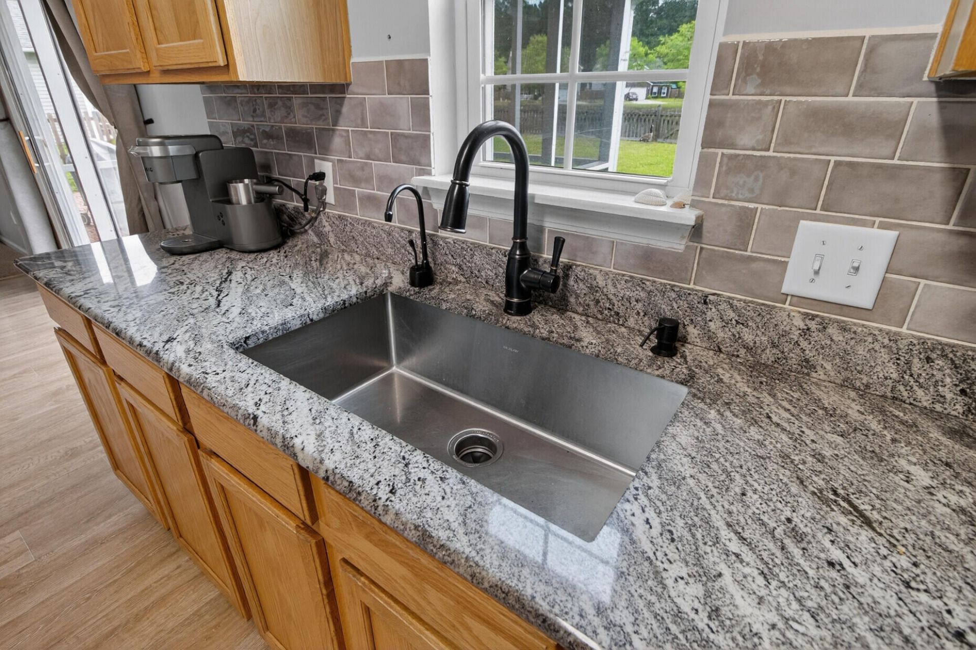 175 Southport Drive Photo 12