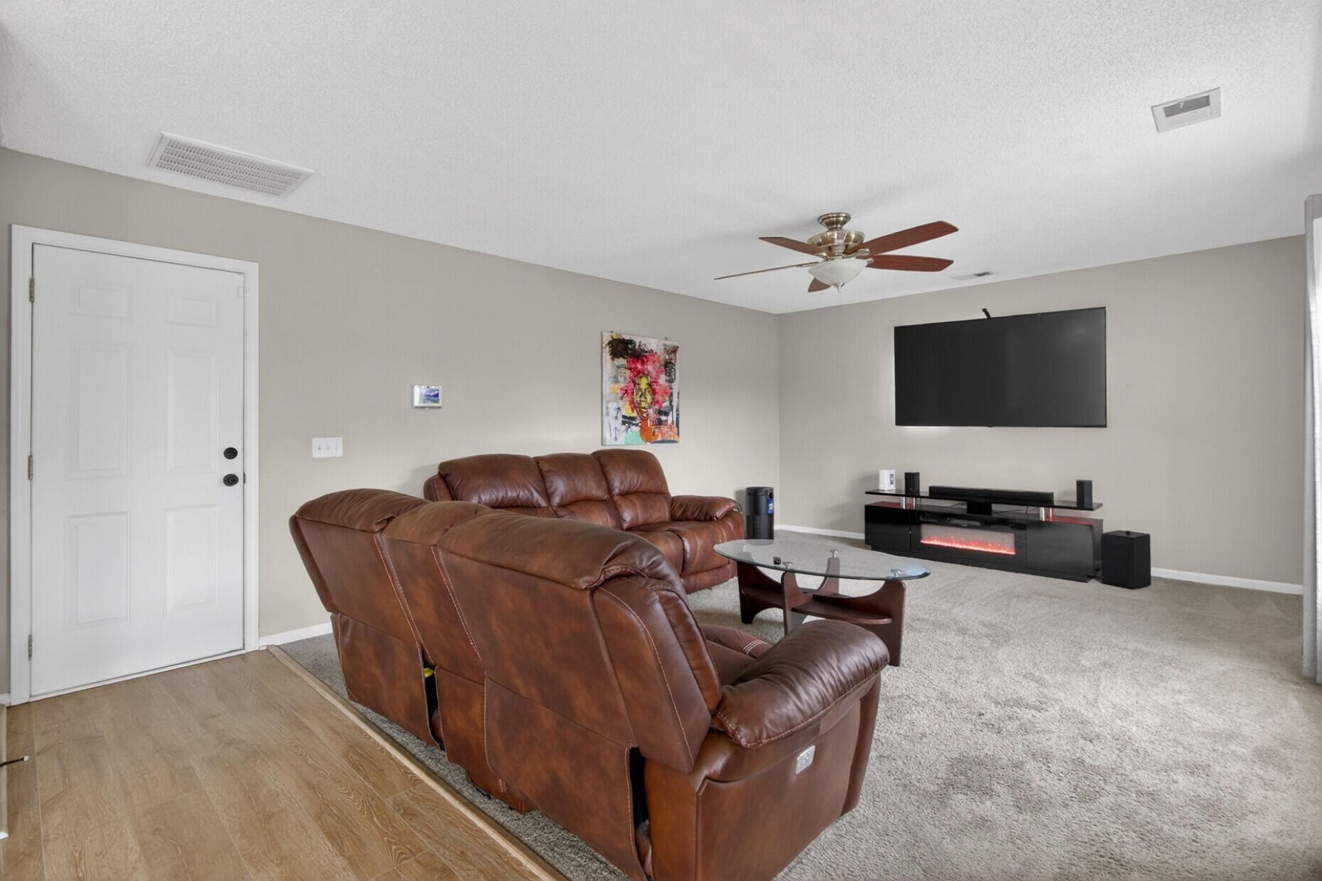 175 Southport Drive Photo 16