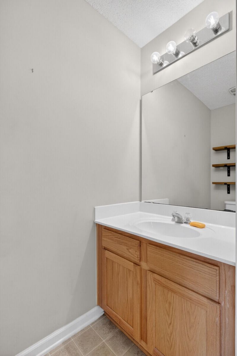 175 Southport Drive Photo 21