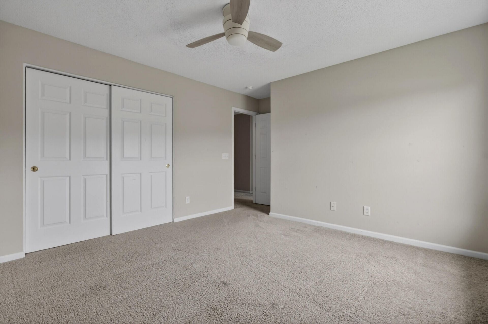 175 Southport Drive Photo 36