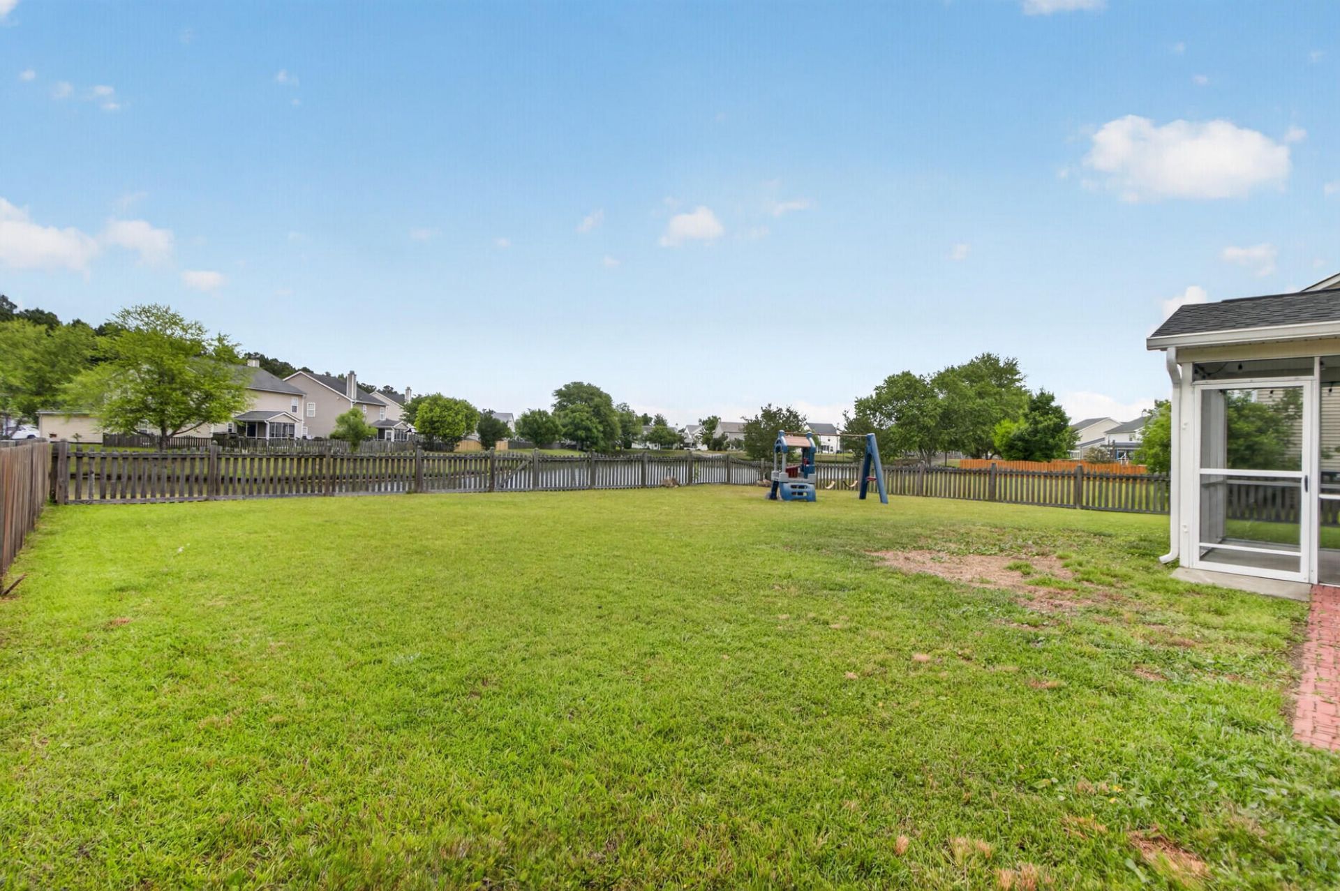 175 Southport Drive Photo 40