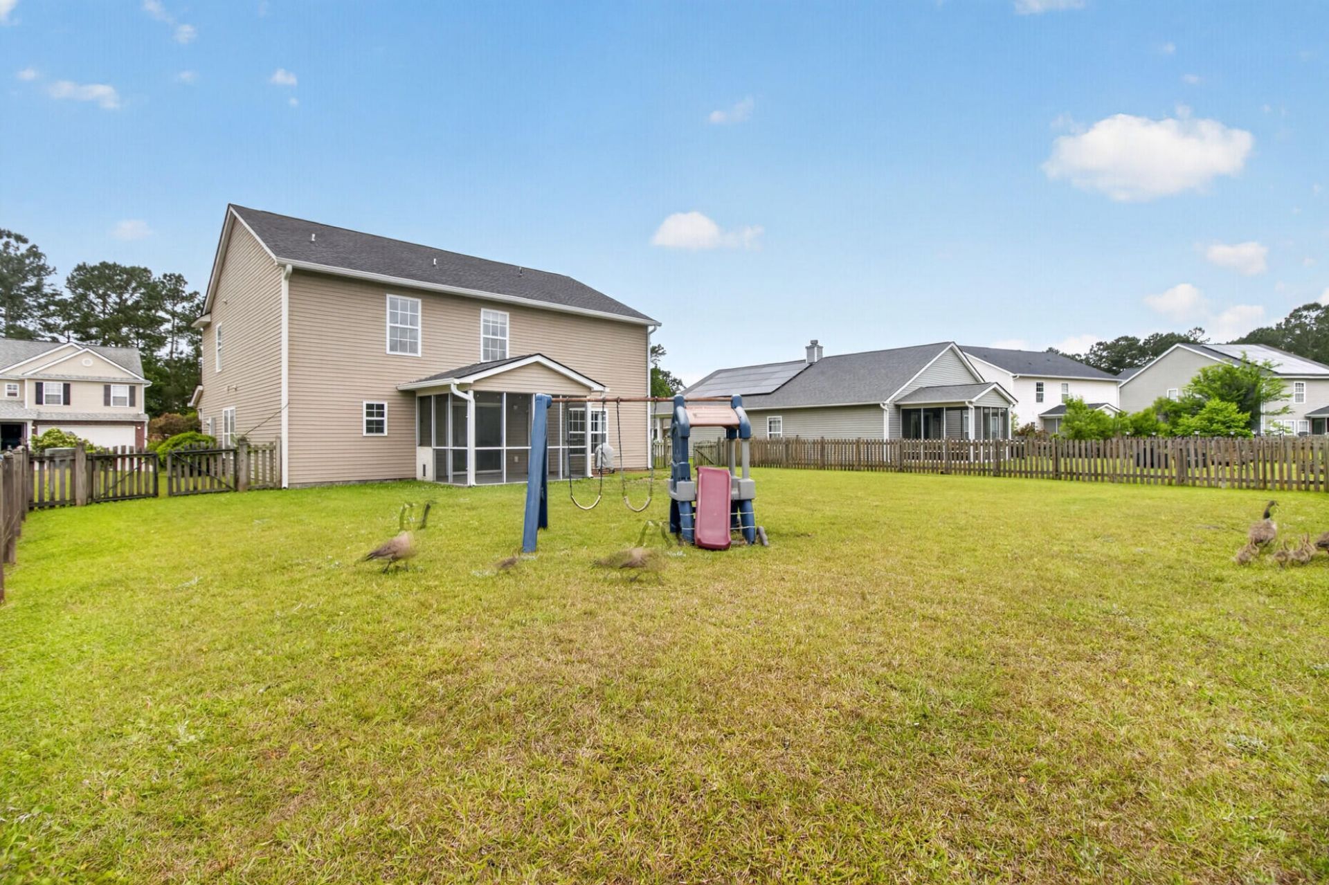 175 Southport Drive Photo 43