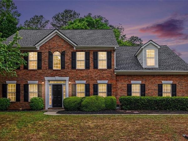 2523 Oak Bluff Drive , Dacula, GA 30019