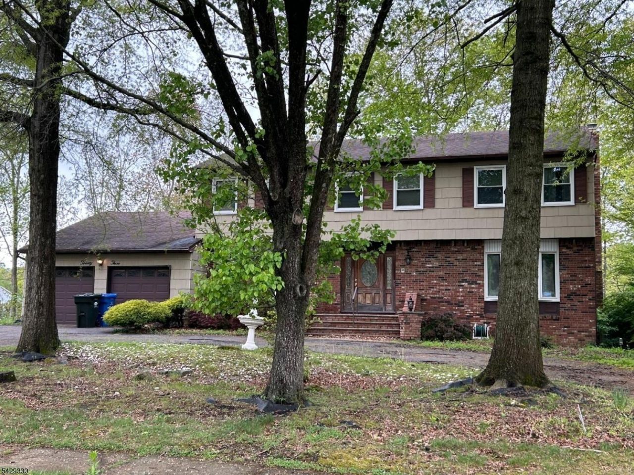 23 Briarwood Dr, Old Bridge, NJ 07747 Main Photo
