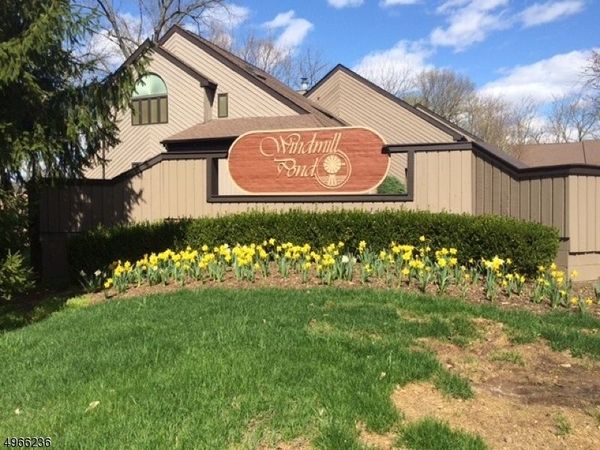 22 Windmill Dr, Morristown, NJ 07960