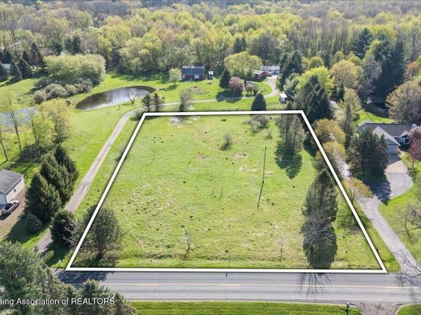 0 Upton Road, Bath, MI 48808