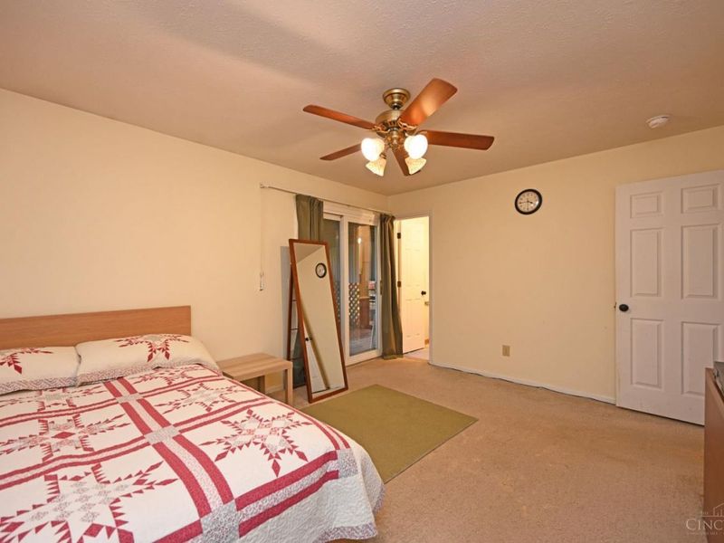 5686 Farm Field Drive, Deerfield Twp., OH 45040 Photo 11