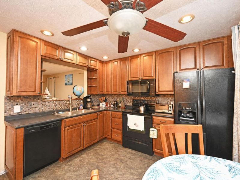 5686 Farm Field Drive, Deerfield Twp., OH 45040 Photo 4