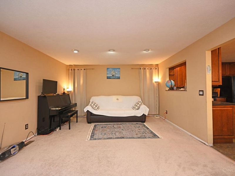 5686 Farm Field Drive, Deerfield Twp., OH 45040 Photo 7