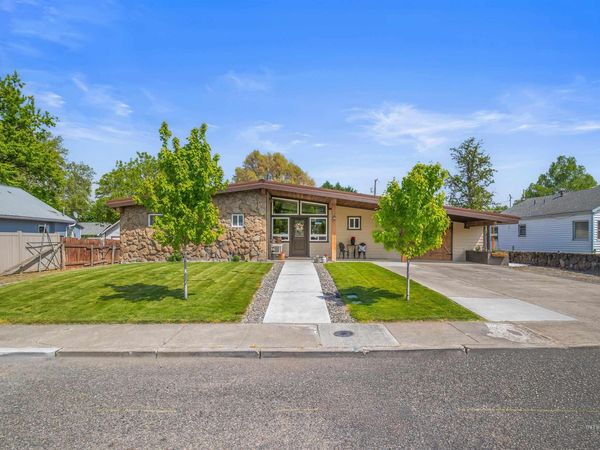 1221 9th Street, Clarkston, WA 99403